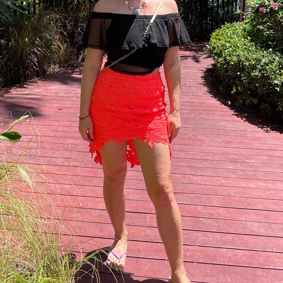 ASOS Signature 8 Lace Coral Skirt - Picture 5 of 5